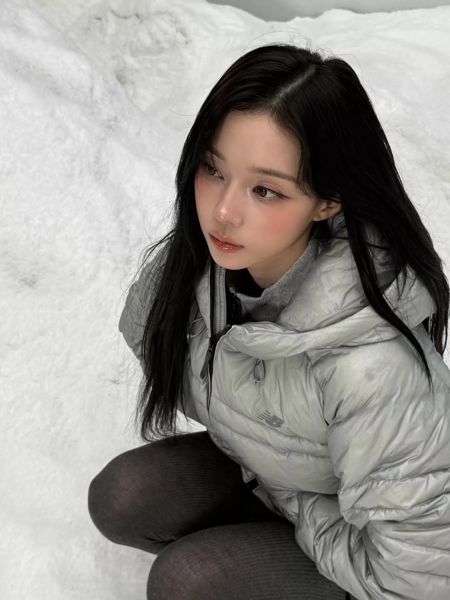 뉴발란스 구스다운 후드 남녀공용 쇼트 패딩 상세 이미지 26