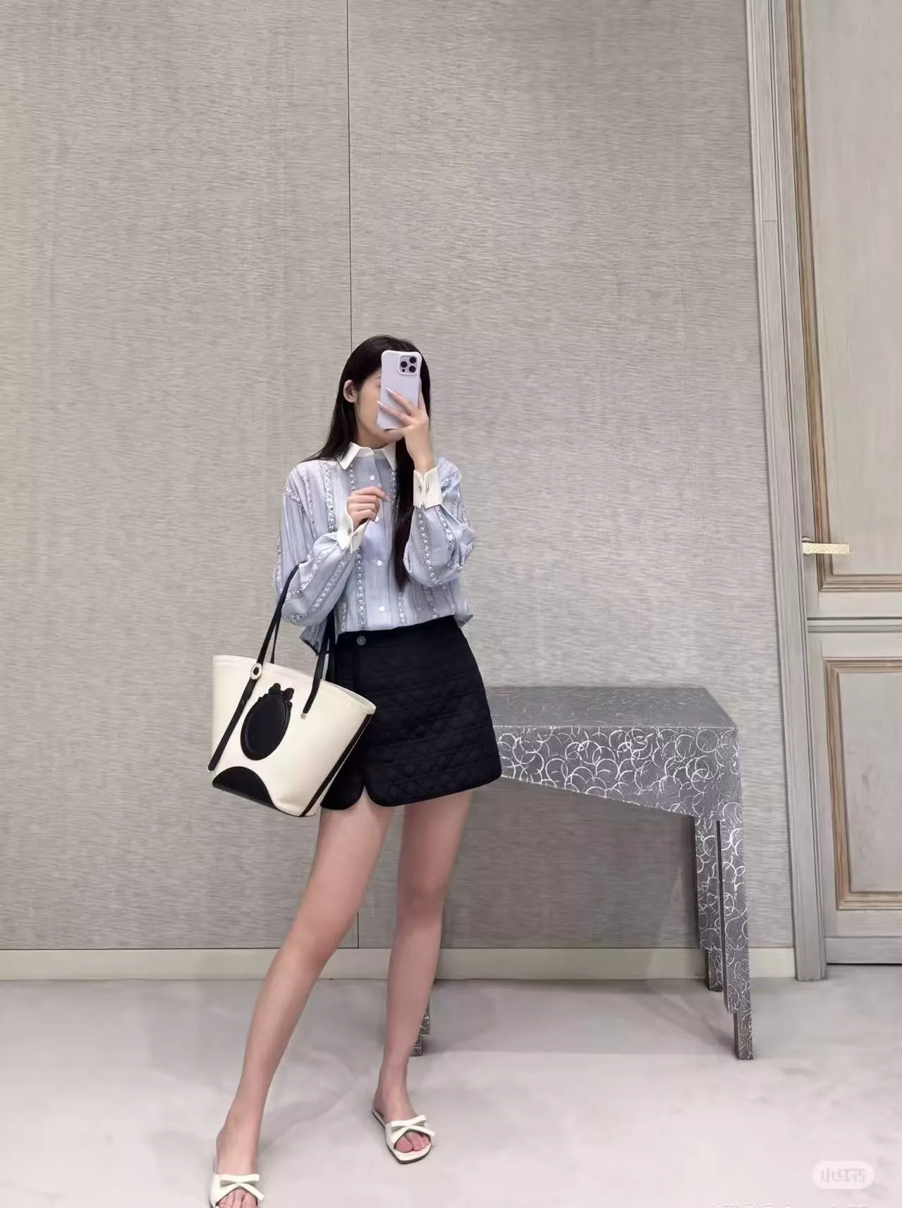 디올 다이아 자수 패딩 여성용 미니 스커트 상세 이미지 13