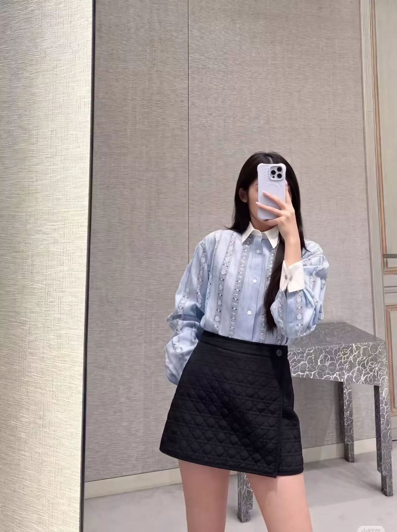 디올 다이아 자수 패딩 여성용 미니 스커트 상세 이미지 14