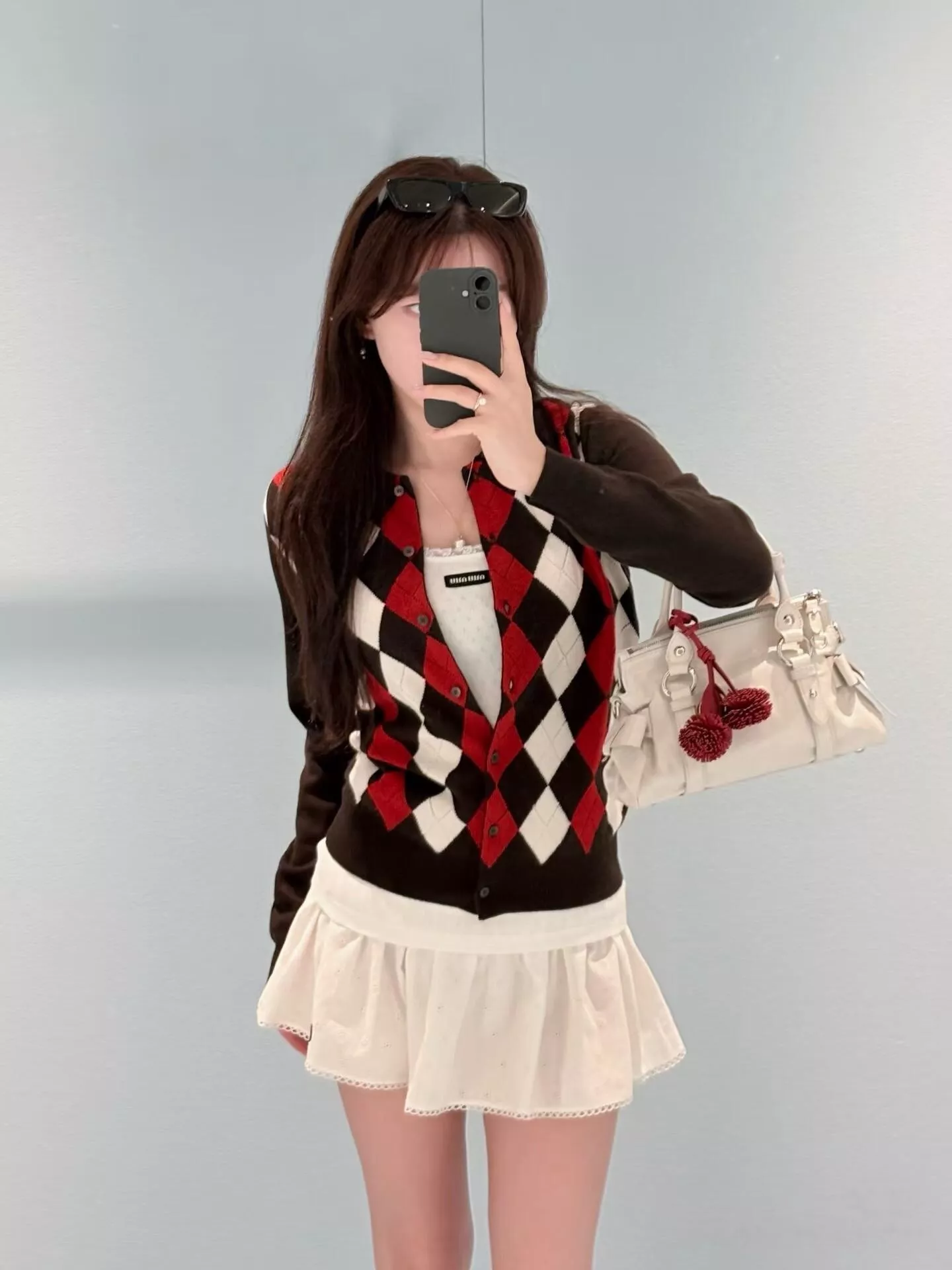 미우미우 아가일 칼라 울 여성용 긴소매 가디건 상세 이미지 18
