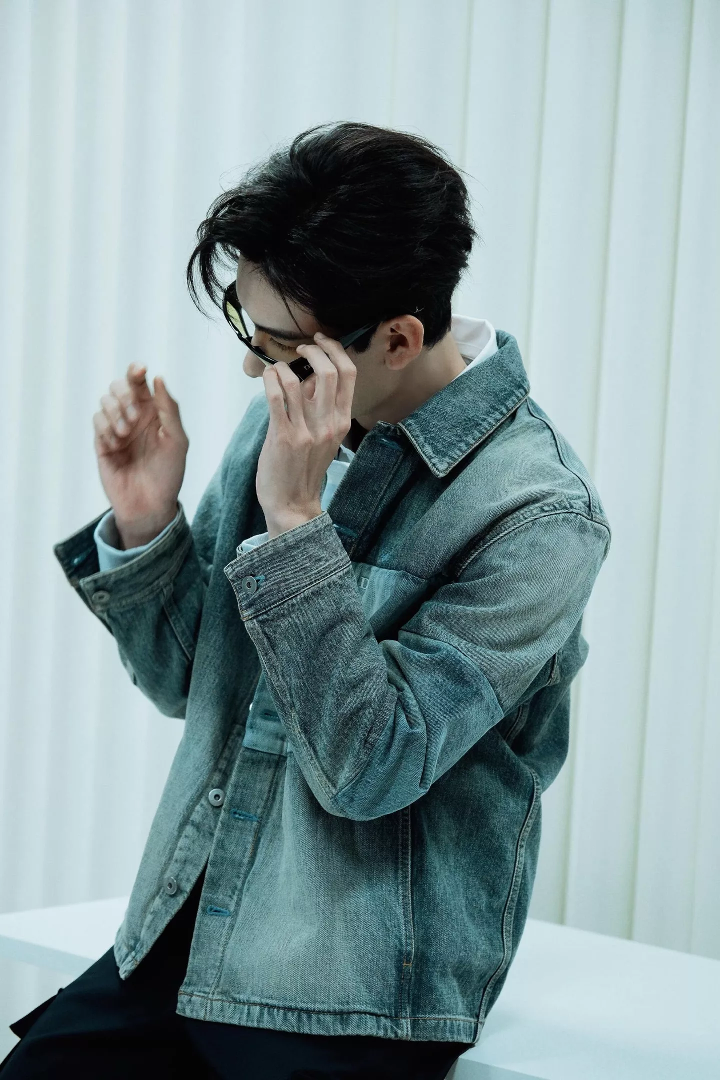 디올 워싱 포켓 남녀공용 긴소매 데님 셔츠 상세 이미지 20