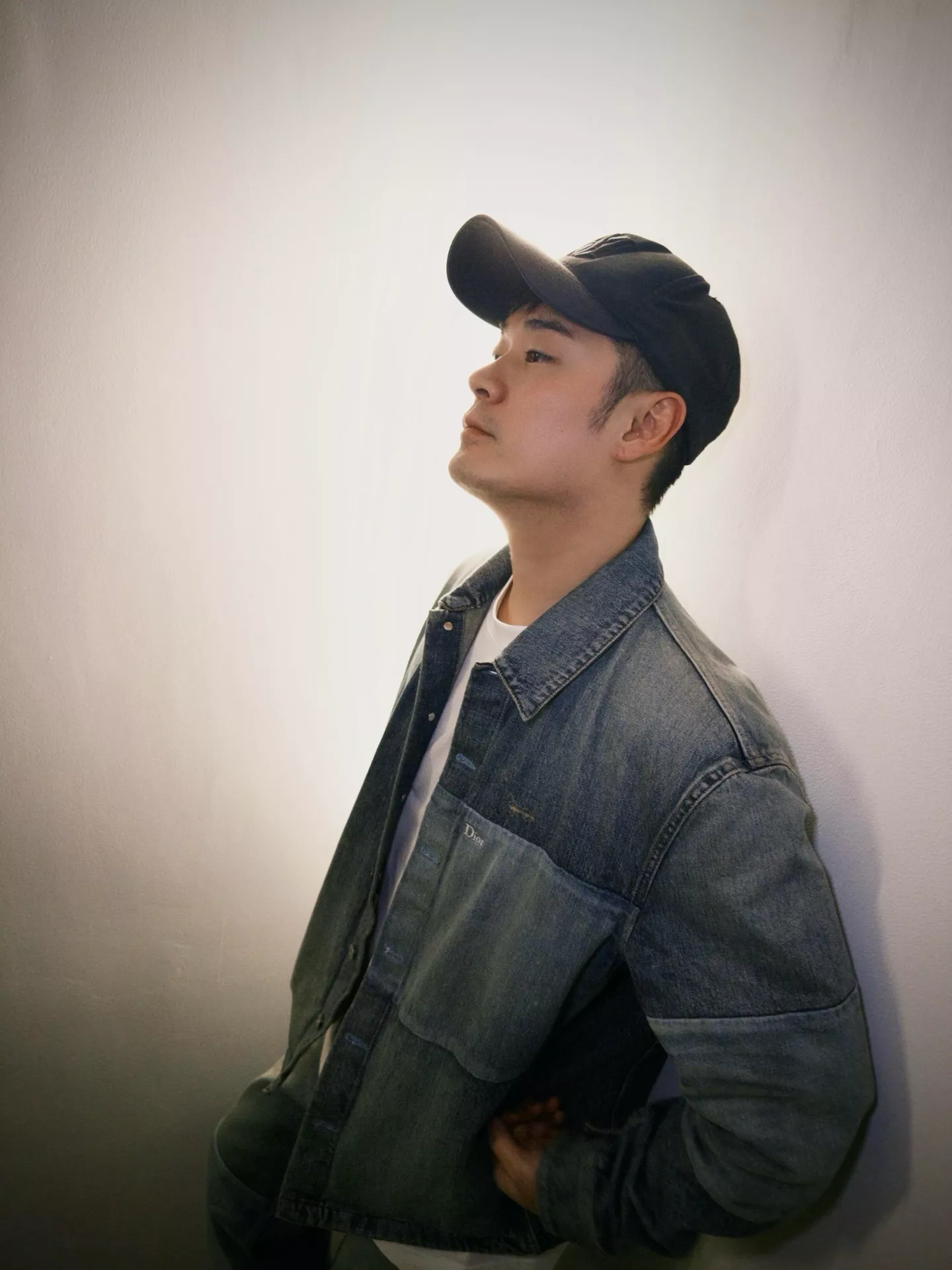 디올 워싱 포켓 남녀공용 긴소매 데님 셔츠 상세 이미지 24