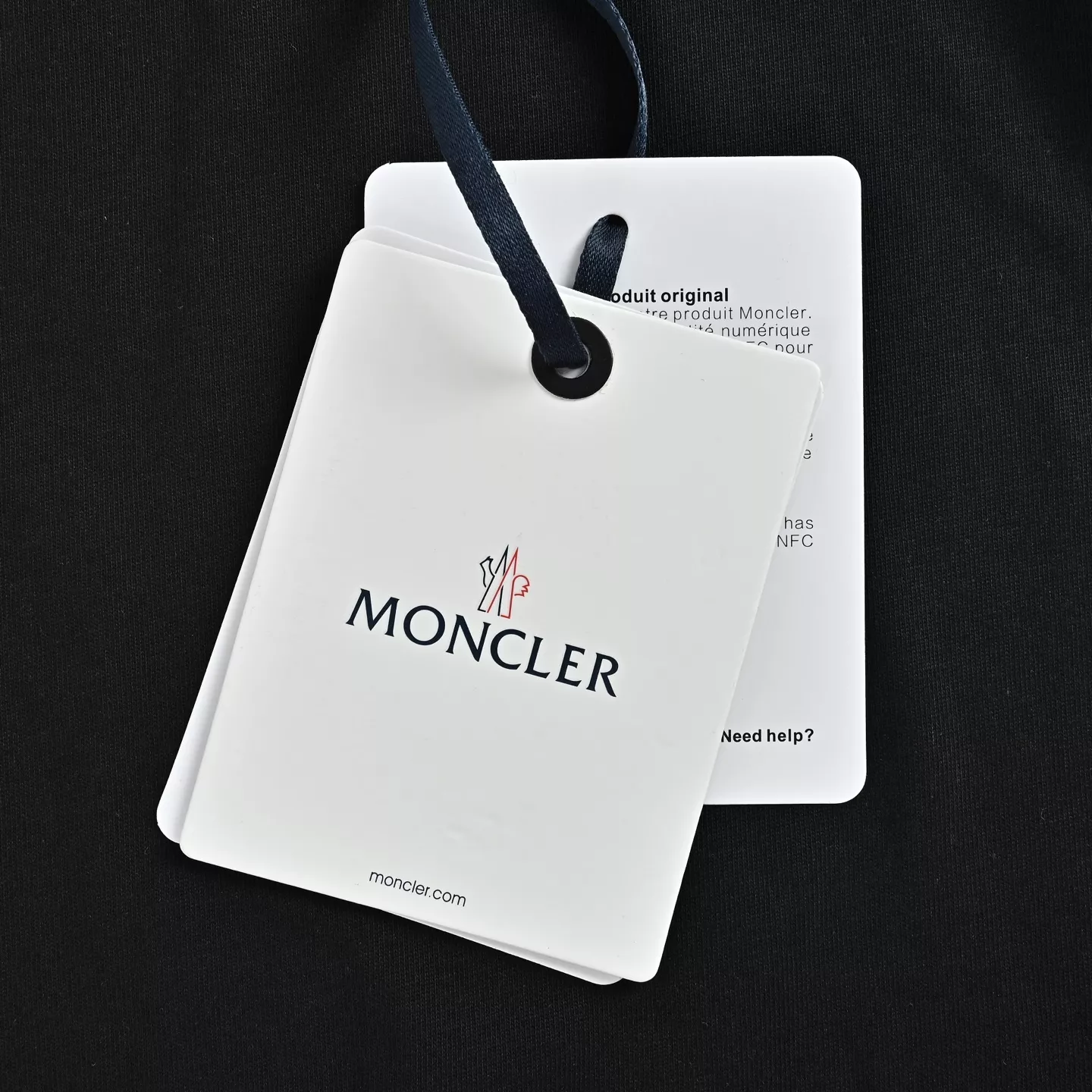 몽클레어 필기체 플로킹 남녀공용 긴소매 티셔츠 상세 이미지 7