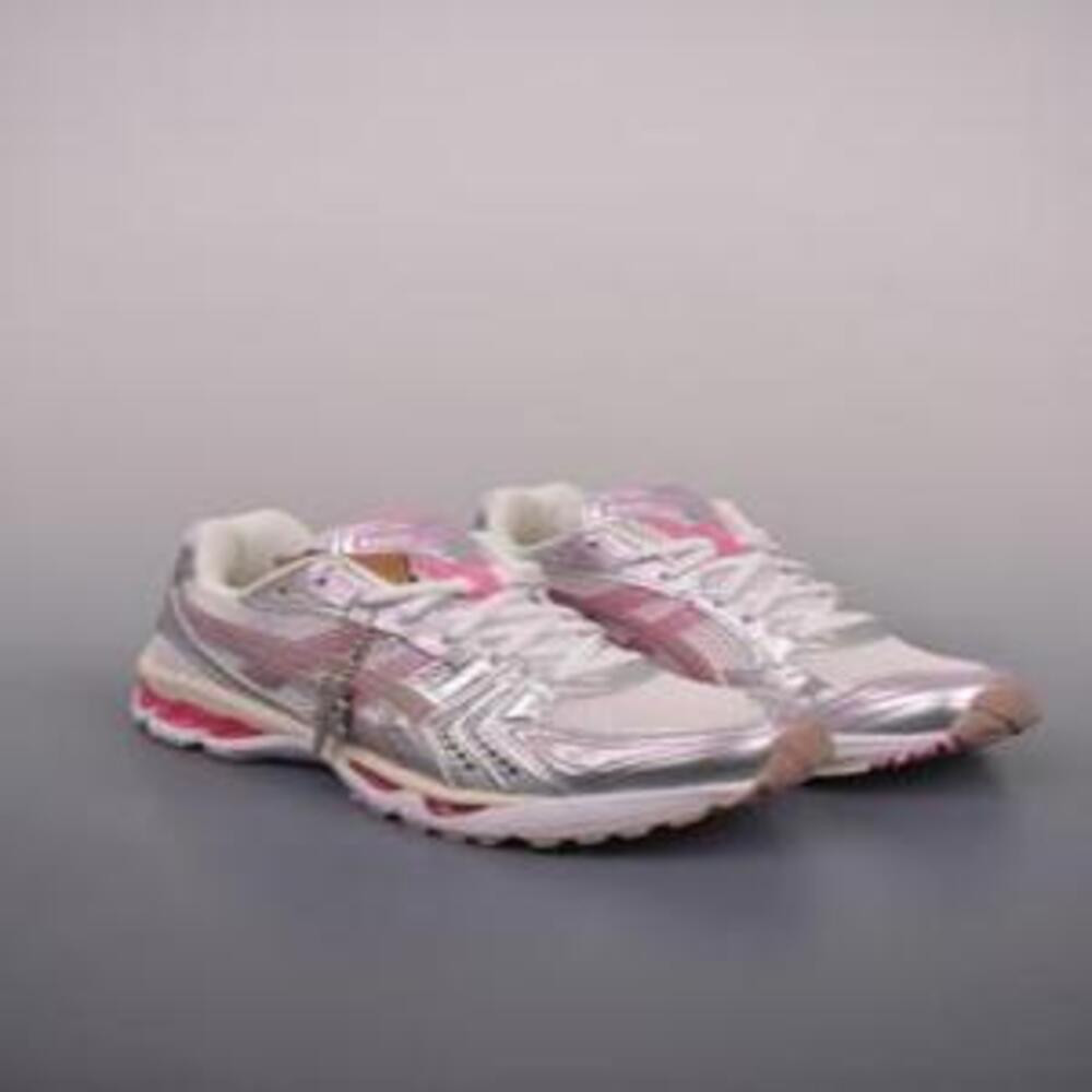 아식스 Gel-Kayano 14