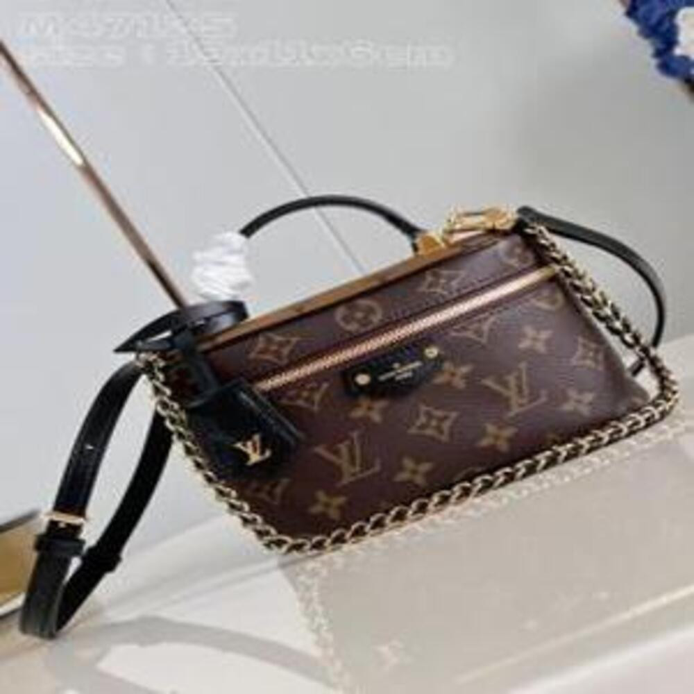 루이비통 Vanity Chain Pouch