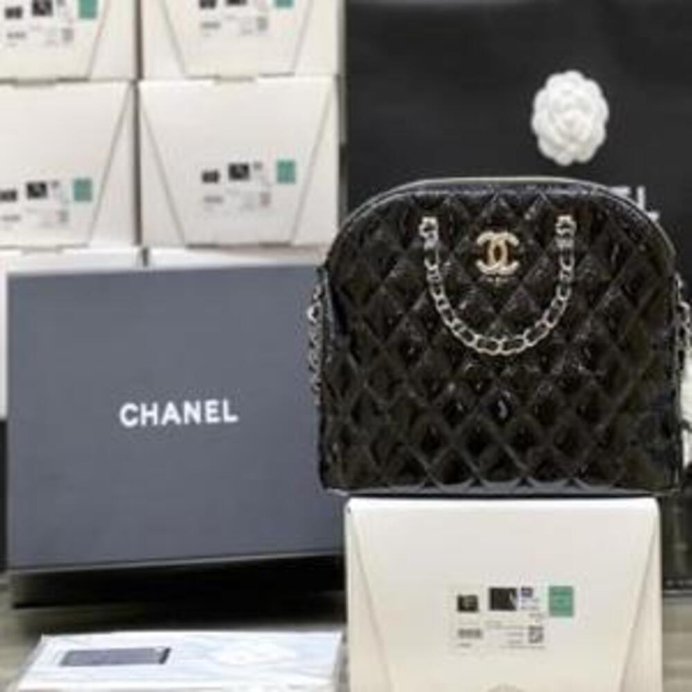 샤넬 CHANEL 23S 페이턴트 라지 베르가못 쉘백