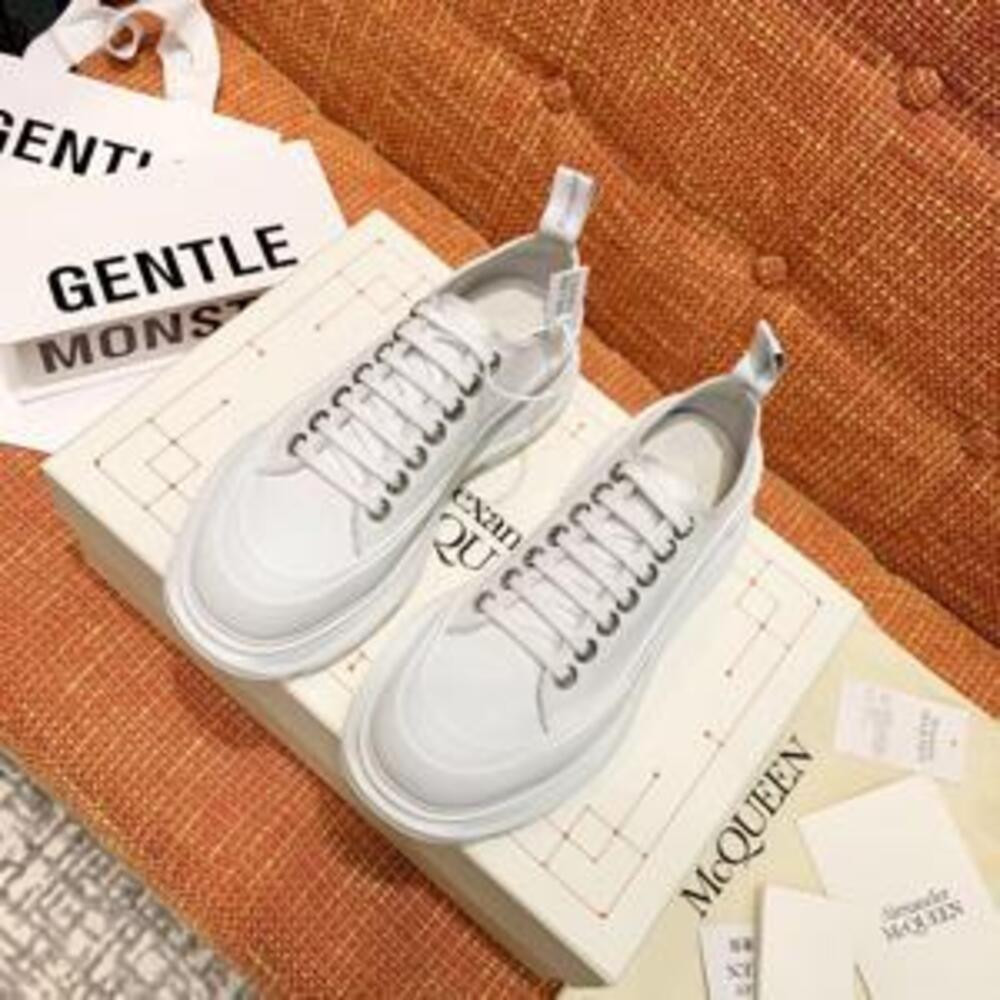 알렉산더맥퀸 알렉산더 맥퀸(Alexander McQueen) 커플 스니커즈 (2020 SS 컬렉션)