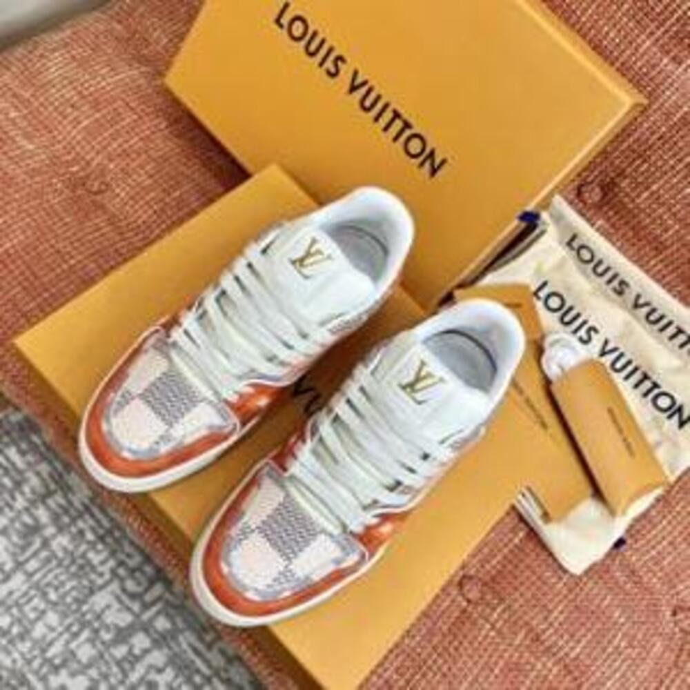 루이비통 루이비통(Louis Vuitton) 트레이너 스니커즈
