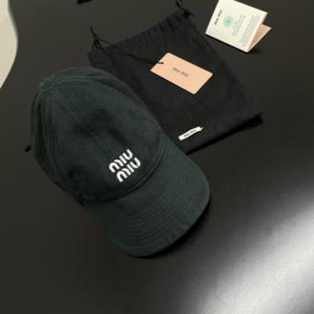 미우미우 2025 데님 로고 자수 볼캡
